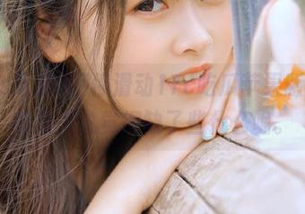 不停滑动17c吃瓜苹果版，为啥心里总觉得缺了些什么呢。