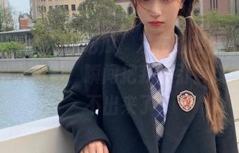 “17吃瓜”发布的在线机暴少女连招太精彩，瞬间把我吸引得废话都说不出来了
