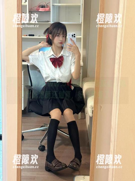 www.51.com最新瓜卷，免费比吃泡面还划算，好想黄昏了！