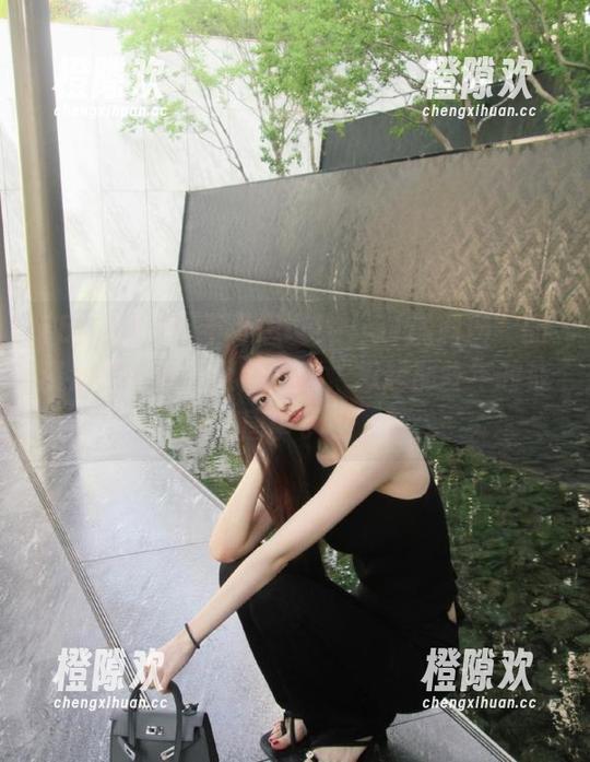 不可思议！“51黑料网”的资源居然让人眼前一亮，想起那些年的荒唐事了…