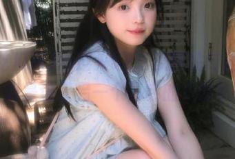 刚过来52吃瓜网的传送门，感觉像是进入另一个真实的八卦宇宙。