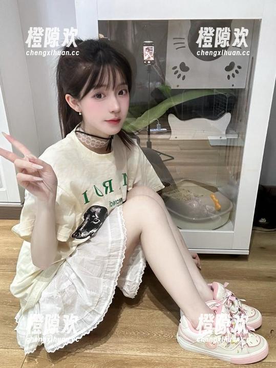 点开718吃瓜官网，只为那一颗八卦的心！