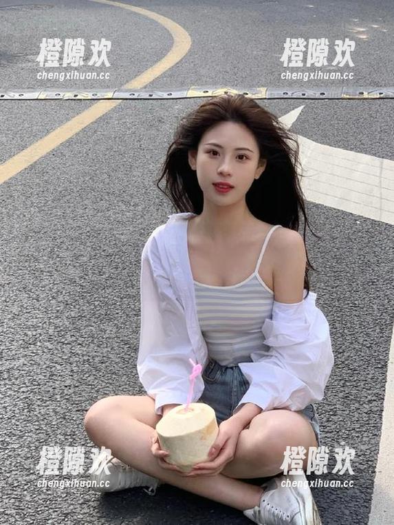 八哥黑料里的链接好像也能搭个配，真有意思