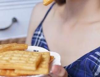 网页上，冲哥黑料和折耳鱼有啥千丝万缕的关系，感觉我意识到啥了？