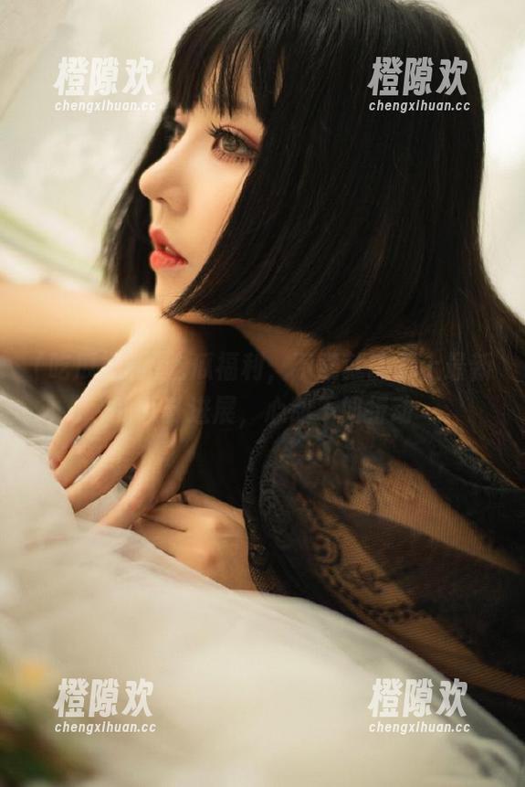 吃瓜福利，下载就能跟上最新的八卦进展，心动不如行动