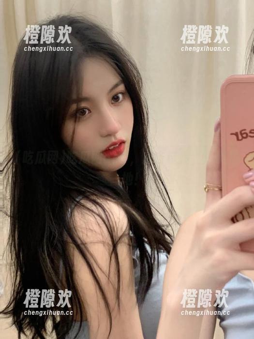 吃瓜网app，点击链接，瓜皮掉一地！