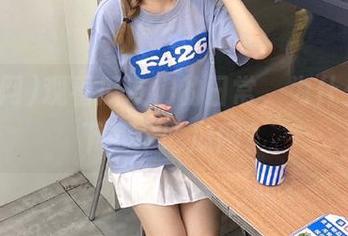 观看瓜友们的日常，为什么不先下载个吃瓜网？
