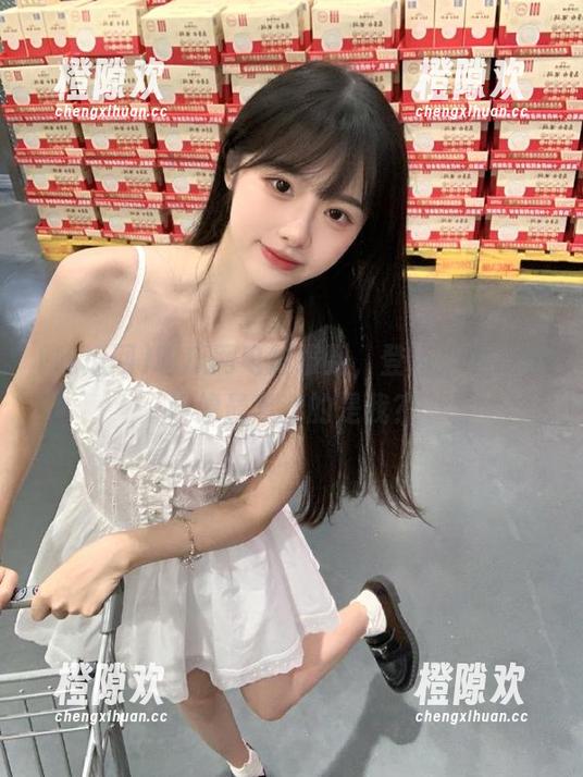 吃瓜网电影报到，登录之后剧情好像最离谱的是我？