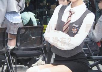 吃瓜网24小时待命，最热门的线路踩了没有？