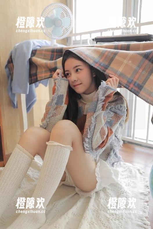 听说直达“天天吃瓜网”，就能看到大叔和小姑娘的沙雕日常。