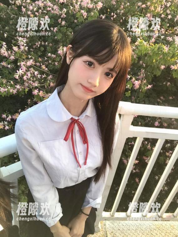 ‘我要吃瓜网’，等我慢慢捣鼓这欢快的入口
