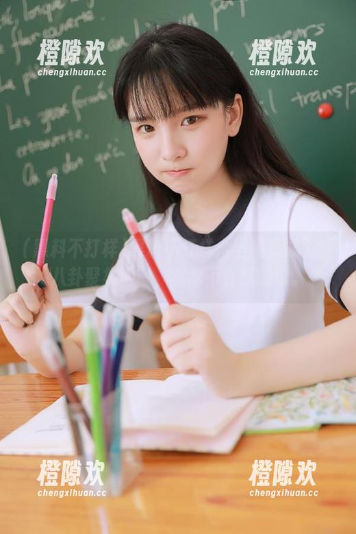 黑料不打样：当网页成了“八卦聚集地”，我忍不住想翻滚。