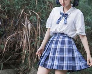 眼睛都停不下来，免费黑料不打烊万里长征，瓜田里的人儿个个走来走去。