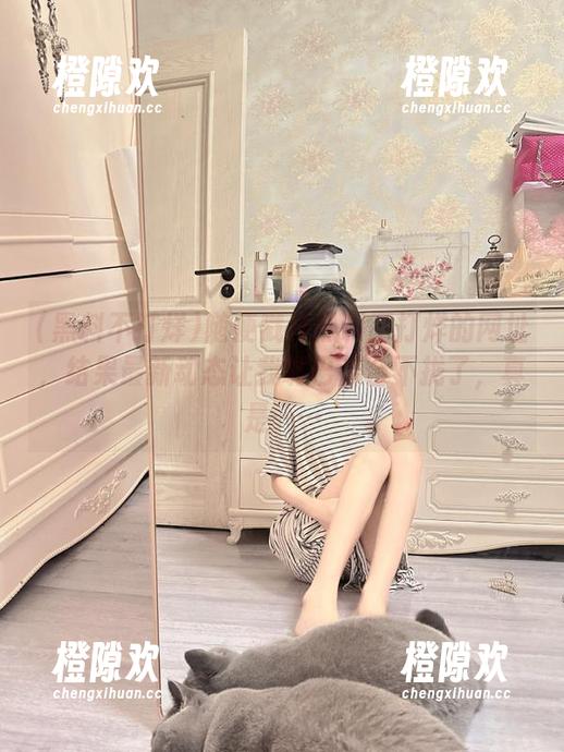 随便戳开黑料不打烊的网址，结果最新动态让我嘴巴都合不拢了，真是……
