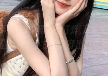 “黑料不打烊,万里长征”视频提醒：时尚小白也能穿出路边摊风！