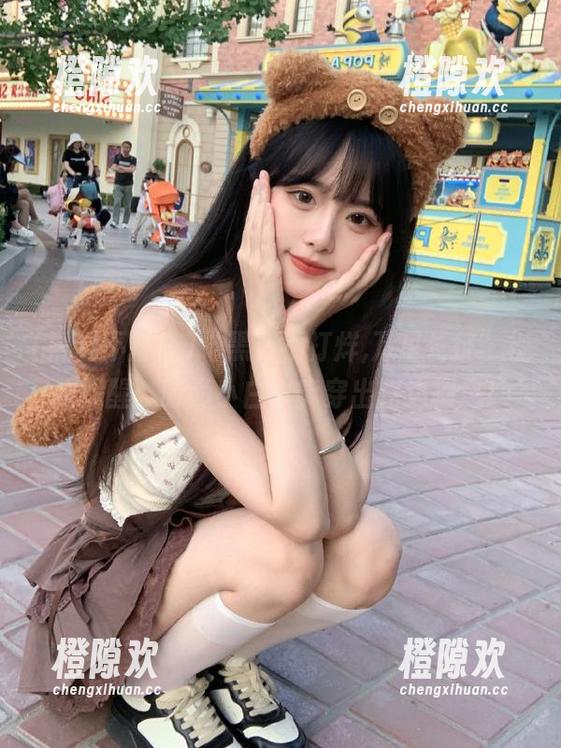 “黑料不打烊,万里长征”视频提醒：时尚小白也能穿出路边摊风！