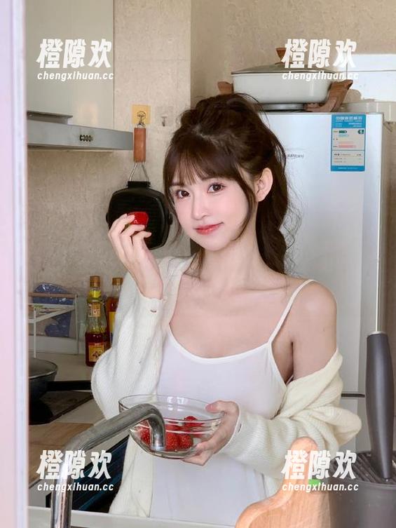 “黑料不打烊视频”里的那些瓜，总是让我心里那个痒痒的，真的停不下来。