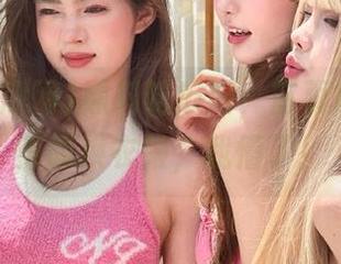 黑料吃瓜网，首页地址更新得像换衣服，我懵了！