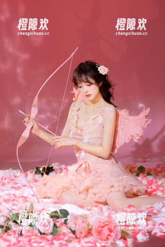 用“黑料吃瓜网站苹果版”东张西望，在线当然要放飞自我，心里默念“路过路过”！