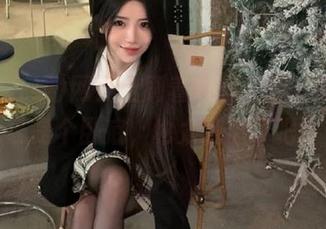网页上刷着黑料在线，感觉自己是个卧底，也太刺激了吧！