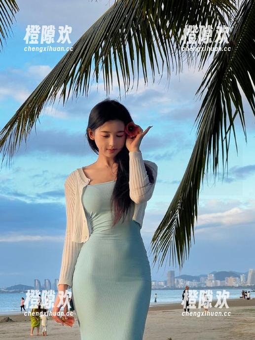 黑料社在网页上等着你，下载“一把”瓜来吃吃看！