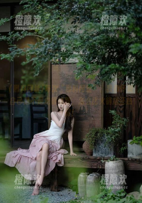 每次“黑料网址”，我都怀疑自己是不是走错线路，怎么比火锅店还热闹！