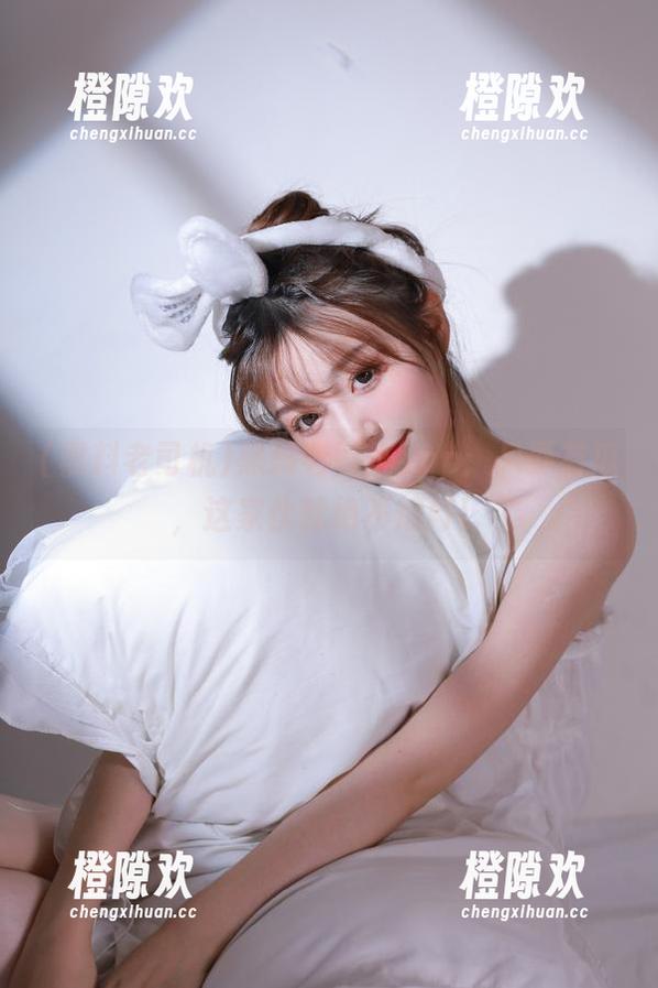 黑料老司机app：只要有瓜，这家伙就绝不熄灯！